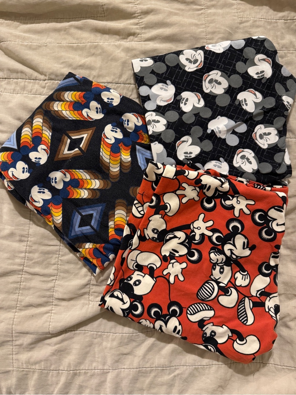 LuLaRoe Leggings Heading to Disney Trio